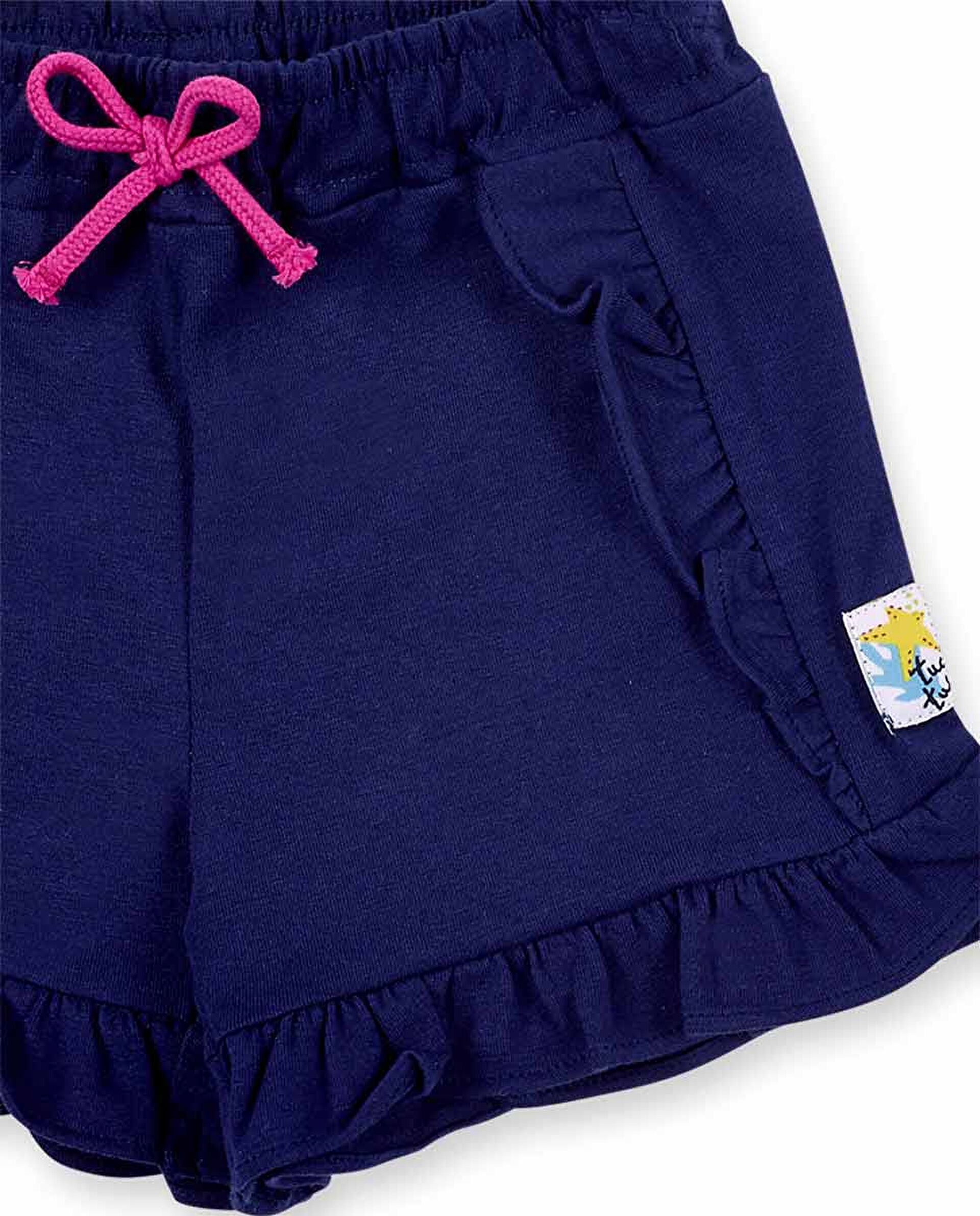 T-SHIRT & SHORTS