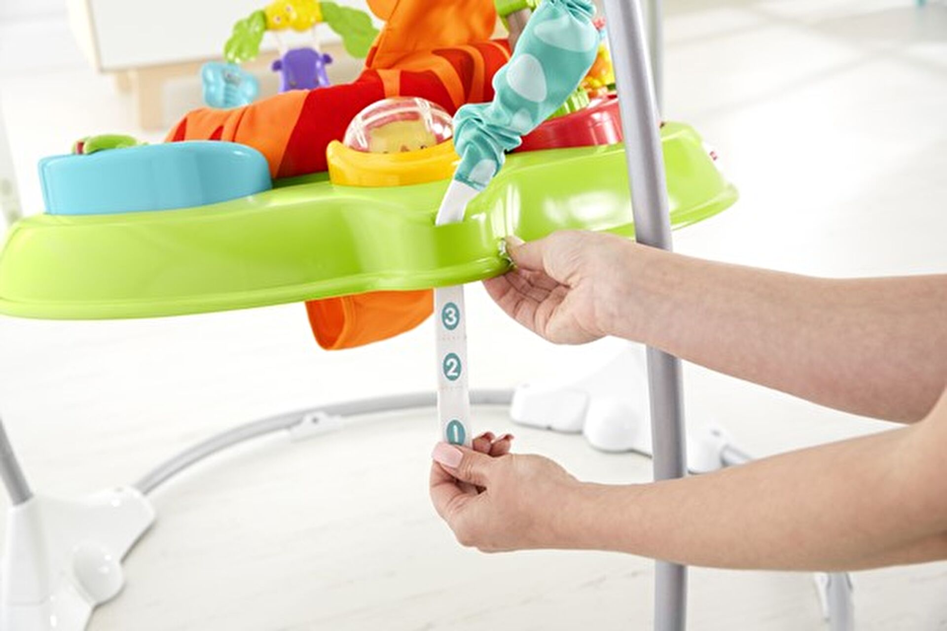 FISHER PRICE YAGMUR ORMANI JUMPEROO