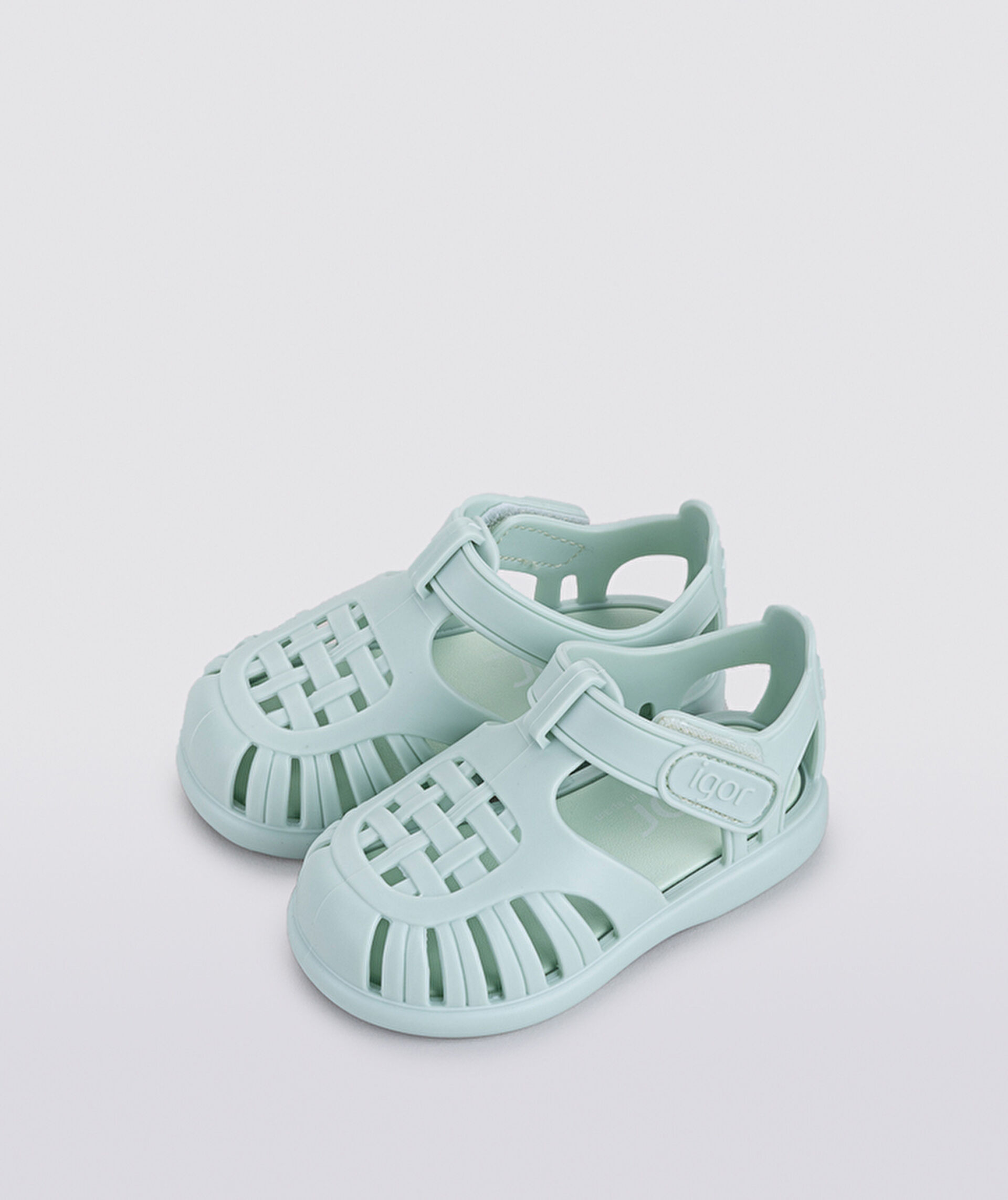 S10271 TOBBY SOLID