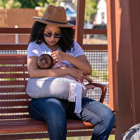 BOPPY ANYWHERE EMZİRME YASTIĞI