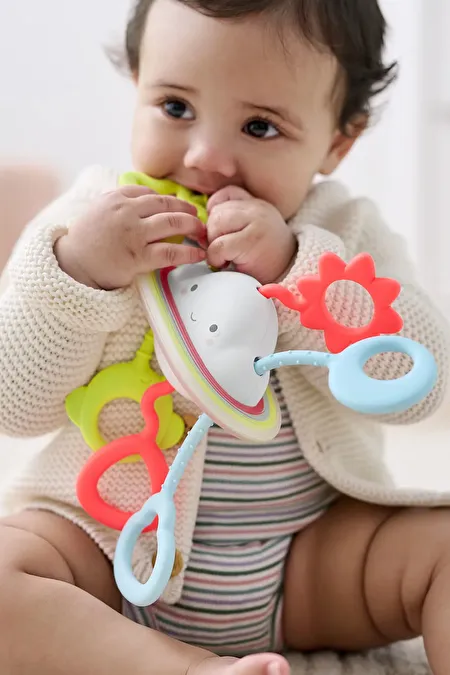 Resim SKIP HOP Silver Lining Bulut Çek ve Oyna Duyusal Oyuncak 6 Ay+